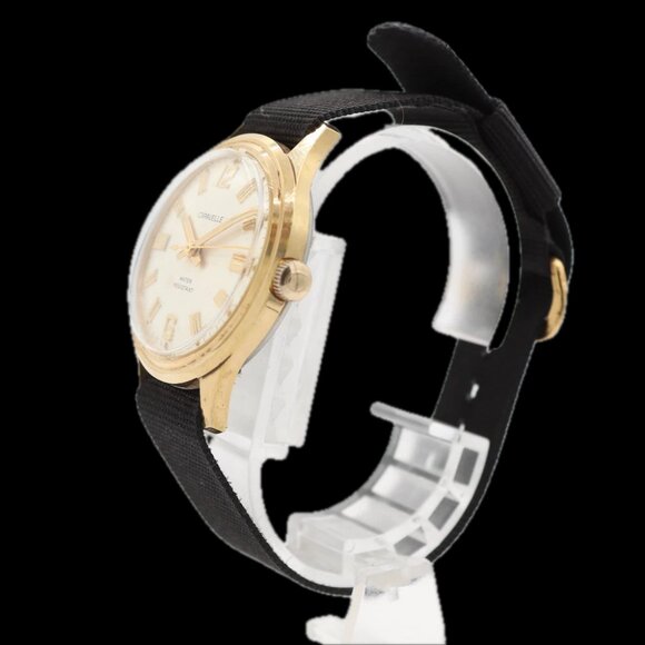 Vintage 1971 Caravelle Men\'s Mechanical Wristwatch Japan Steel & Gold Tone